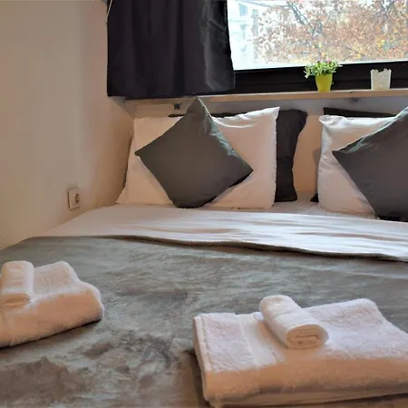 M - Square Private Aparthotel Skopje
